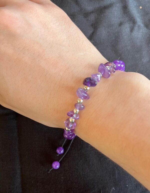 Pulsera amatista regulable